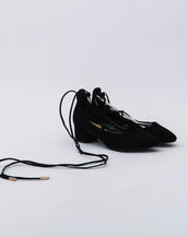 Women's Closed Toe Shoe