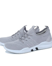 Lightweight Slip-on Men Sneaker Shoes