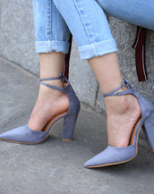 Retro Fashion High Heels Women Pumps