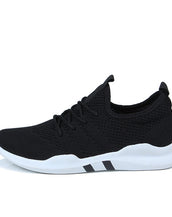 Lightweight Slip-on Men Sneaker Shoes