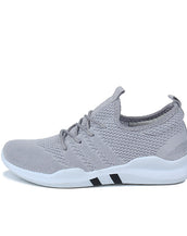 Lightweight Slip-on Men Sneaker Shoes