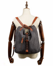 Women's Multi-pocket Messenger Handbag